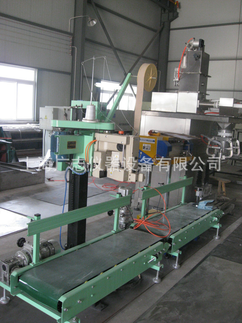 液體灌裝機,稱重灌裝機,定量灌裝機 undefined