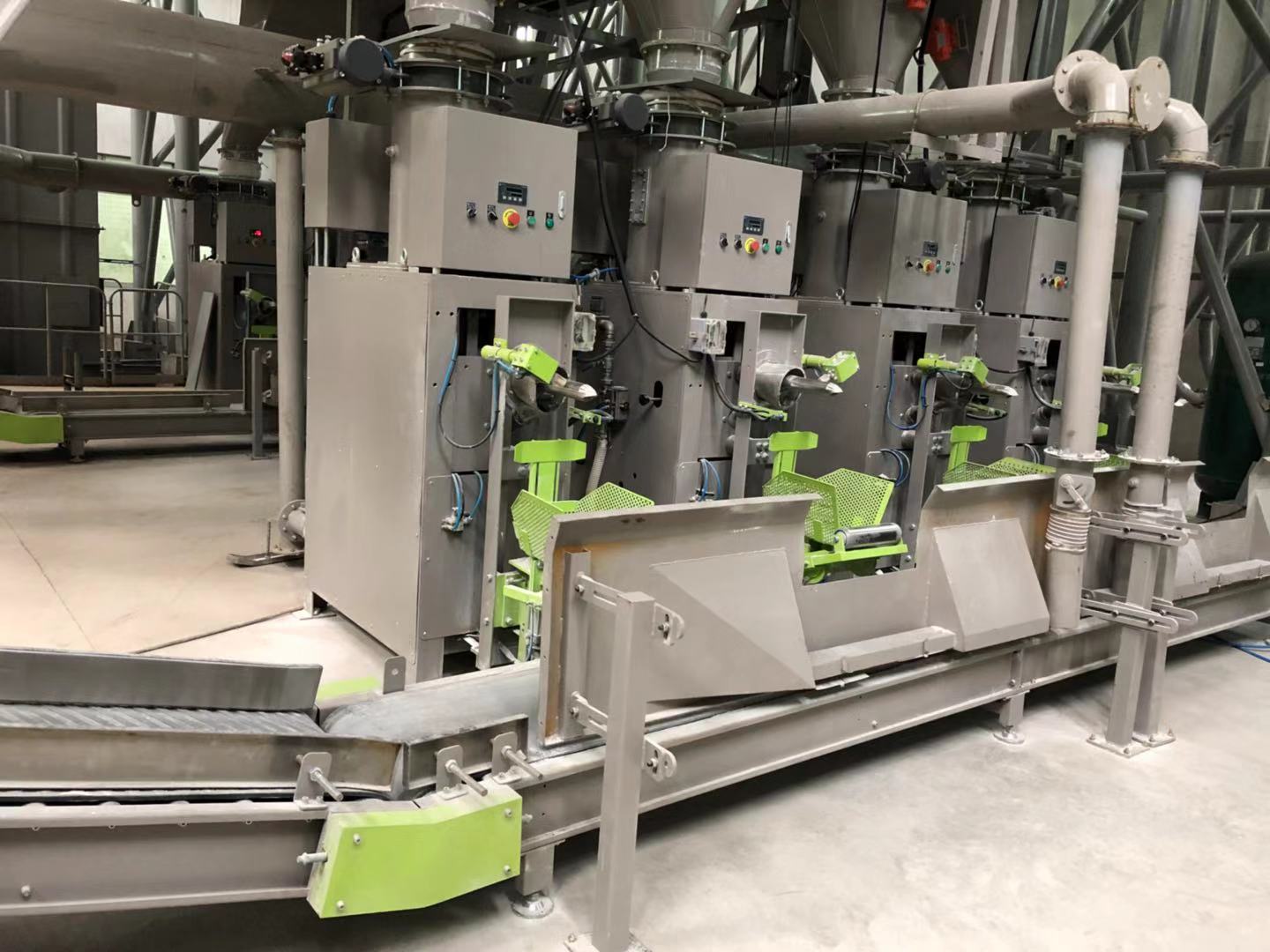 液體灌裝機(jī),干粉砂漿包裝機(jī),全自動灌裝設(shè)備,噸袋包裝機(jī)