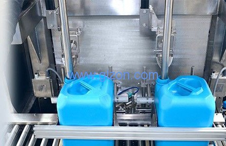 干粉砂漿包裝機,噸袋包裝機,液體灌裝機,灌裝設(shè)備廠家 干粉砂漿包裝機,噸袋包裝機,液體灌裝機,灌裝設(shè)備廠家