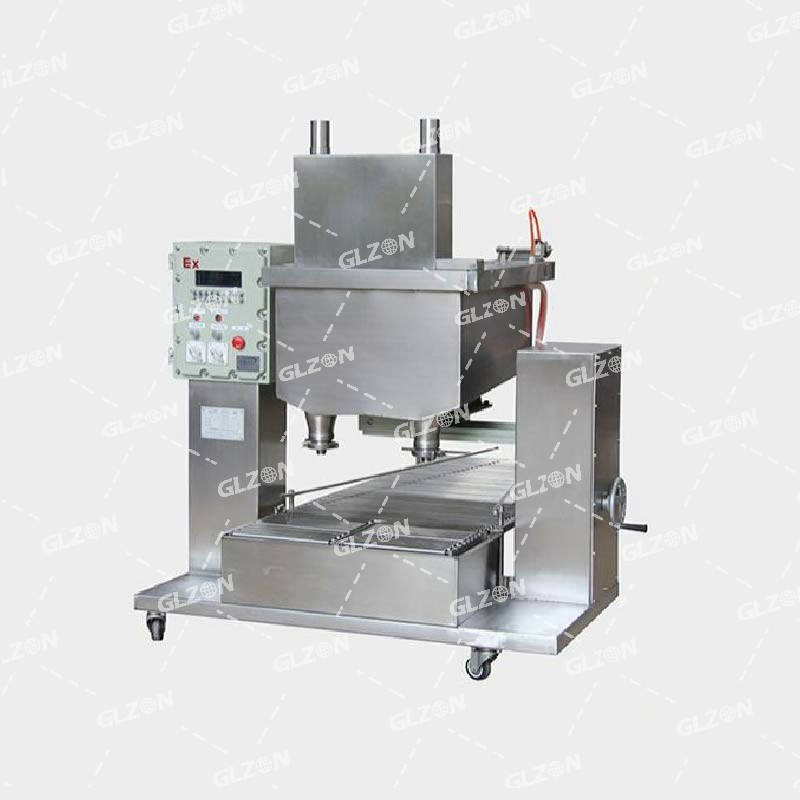 液體灌裝機,稱重灌裝機,定量灌裝機 液體灌裝機,稱重灌裝機,定量灌裝機