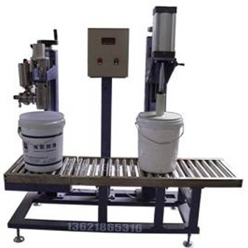 液體灌裝機(jī),稱重灌裝機(jī),定量灌裝機(jī) 液體灌裝機(jī),稱重灌裝機(jī),定量灌裝機(jī)