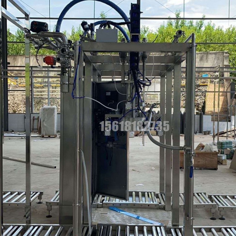 液體灌裝機,稱重灌裝機,定量灌裝機 液體灌裝機,稱重灌裝機,定量灌裝機