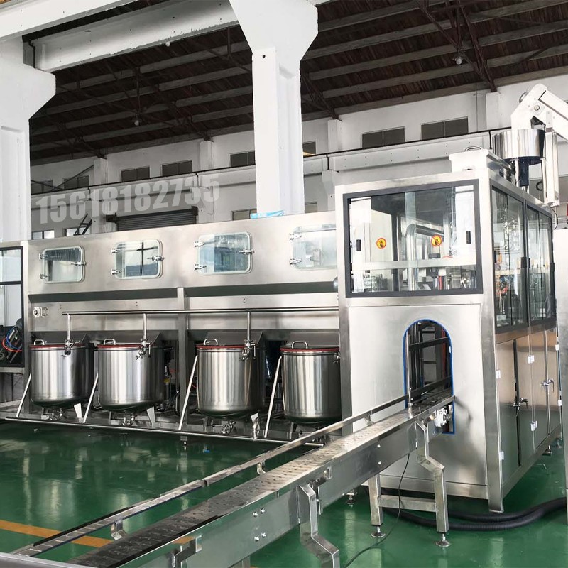 液體灌裝機,稱重灌裝機,定量灌裝機 液體灌裝機,稱重灌裝機,定量灌裝機