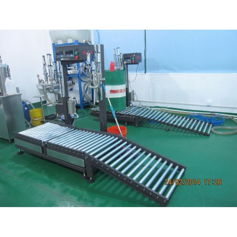 200L雙噴嘴半自動稱重灌裝機